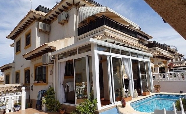 Villamartin 2 Bed House with Private Pool